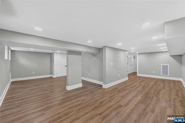 94 Parsippany Road, Hanover Township, NJ 07981
