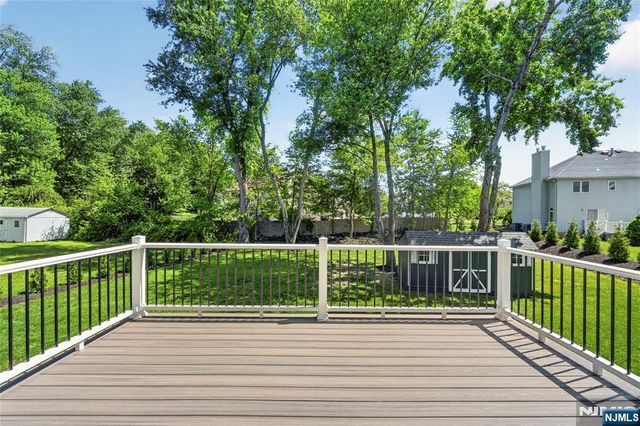 94 Parsippany Road, Hanover Township, NJ 07981