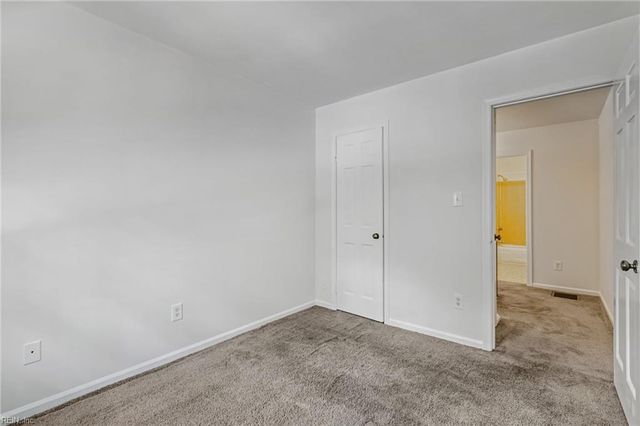 369 Circuit Ln Unit A, Newport News, VA 23608