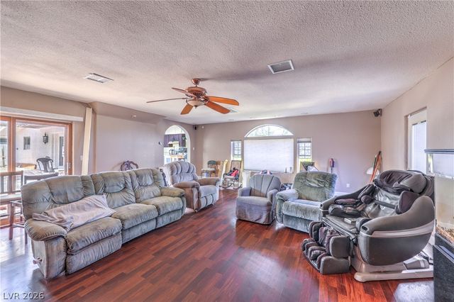 5301 Reiter Avenue, Las Vegas, NV 89108
