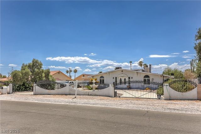5301 Reiter Avenue, Las Vegas, NV 89108
