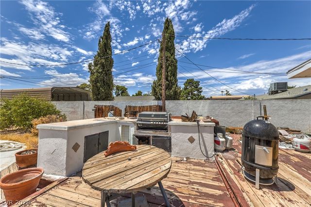 5301 Reiter Avenue, Las Vegas, NV 89108