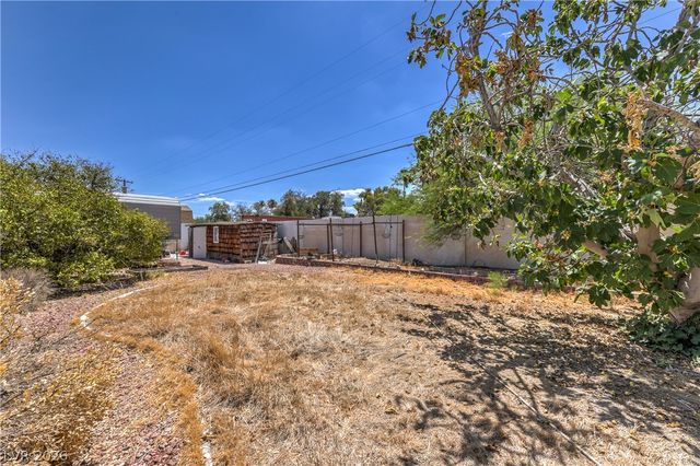 5301 Reiter Avenue, Las Vegas, NV 89108