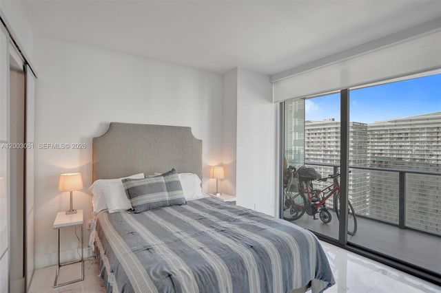 1300 S Miami Avenue 3111, Miami, FL 33130