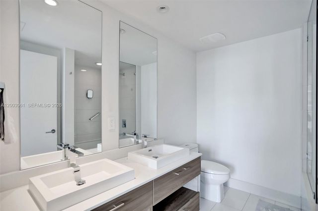 1300 S Miami Avenue 3111, Miami, FL 33130