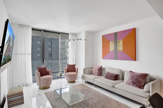 1300 S Miami Avenue 3111, Miami, FL 33130