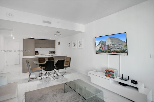 1300 S Miami Avenue 3111, Miami, FL 33130