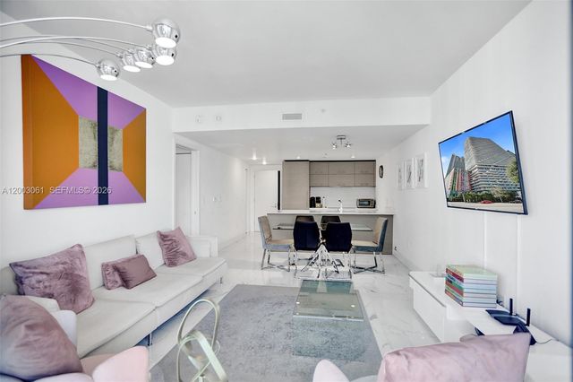 1300 S Miami Avenue 3111, Miami, FL 33130