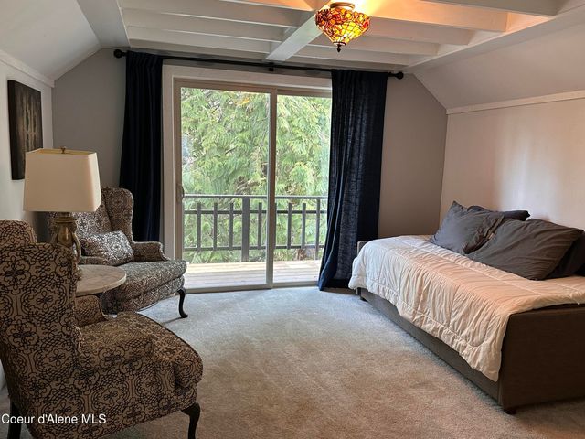 2727 Selkirk RD, Sandpoint, ID 83864