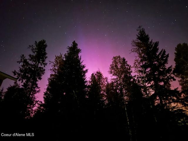 2727 Selkirk RD, Sandpoint, ID 83864