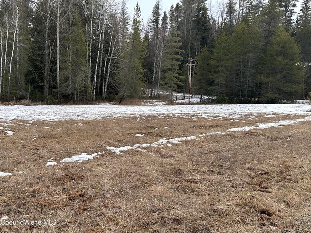 2727 Selkirk RD, Sandpoint, ID 83864