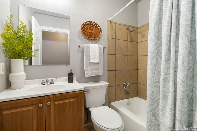 523 Scates, San Antonio, TX 78227