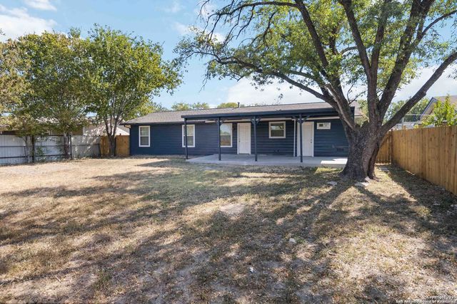 523 Scates, San Antonio, TX 78227