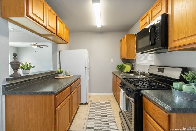 523 Scates, San Antonio, TX 78227