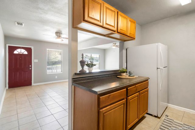 523 Scates, San Antonio, TX 78227