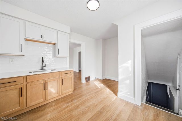 8614 Bancroft Avenue, Cleveland, OH 44105