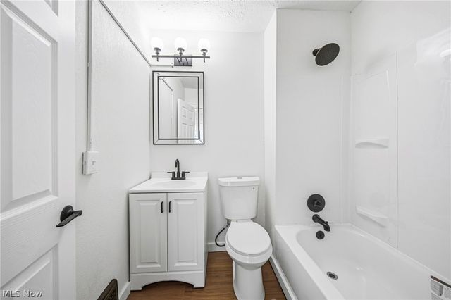 8614 Bancroft Avenue, Cleveland, OH 44105