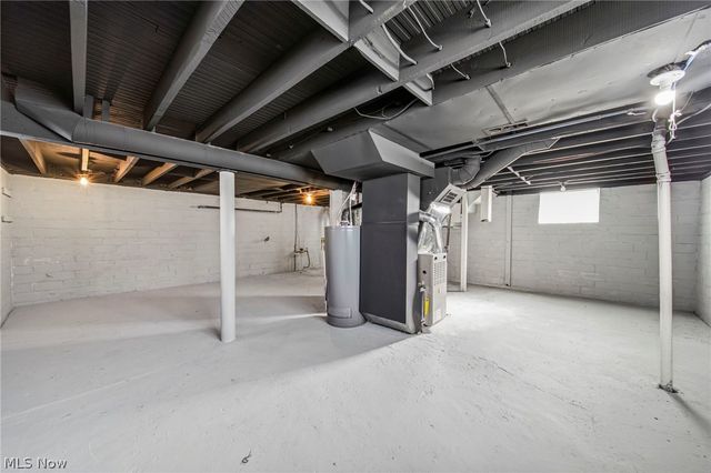 8614 Bancroft Avenue, Cleveland, OH 44105