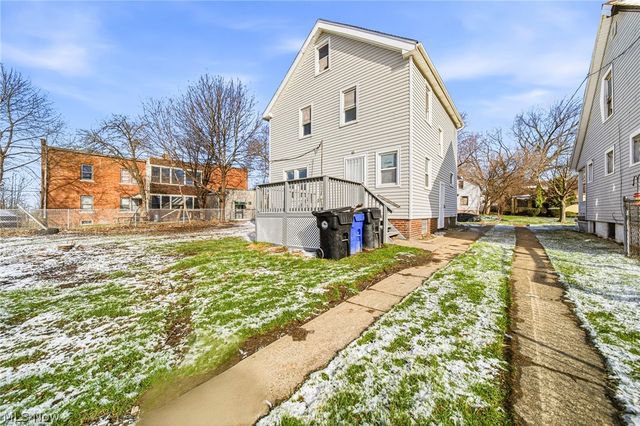 8614 Bancroft Avenue, Cleveland, OH 44105