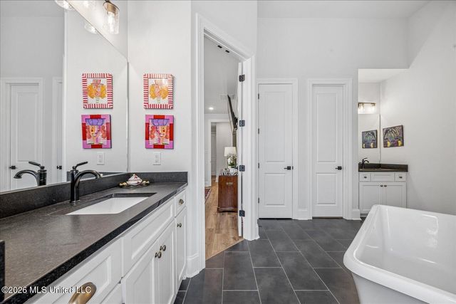 4055 Bakersfield Drive, Nesbit, MS 38651