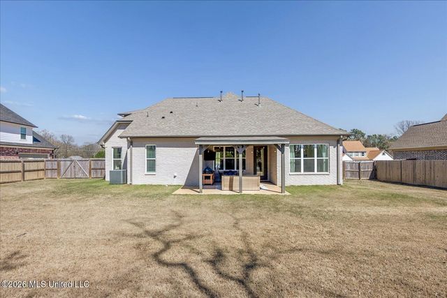 4055 Bakersfield Drive, Nesbit, MS 38651