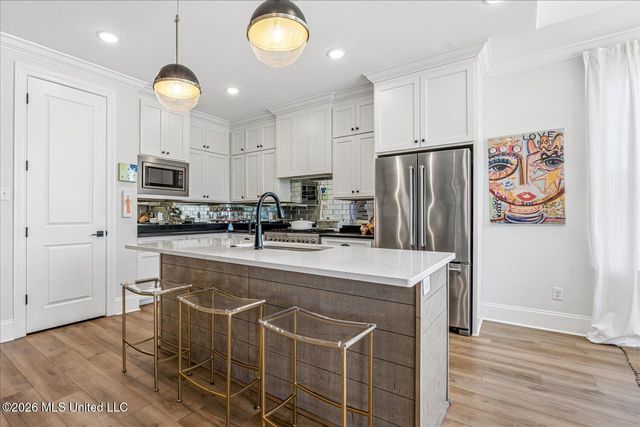 4055 Bakersfield Drive, Nesbit, MS 38651