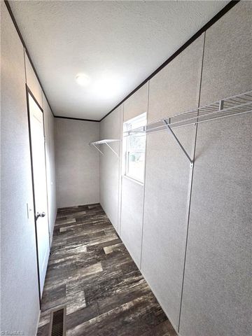 106 Lynnewood Drive, Mount Airy, NC 27030