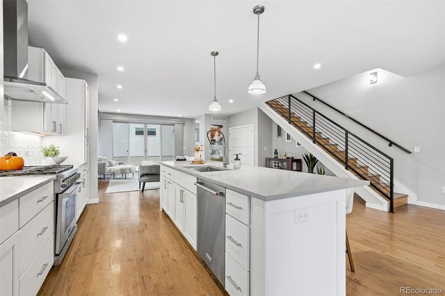 3522 S Emerson Street, Englewood, CO 80113