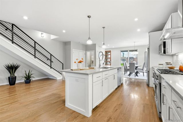 3522 S Emerson Street, Englewood, CO 80113