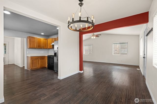 610 Bertha Avenue, Bremerton, WA 98312