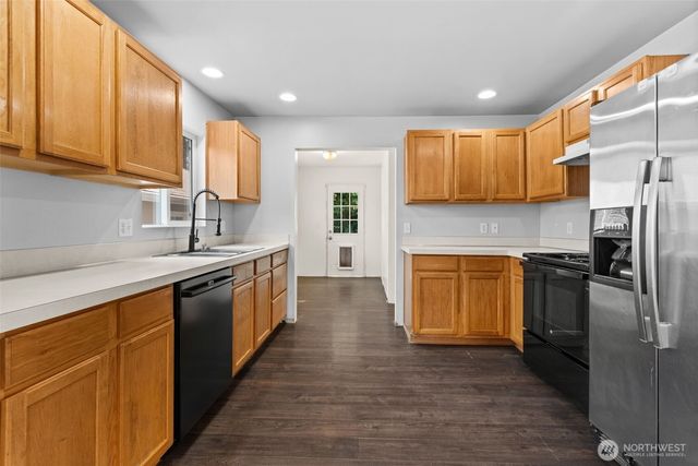 610 Bertha Avenue, Bremerton, WA 98312