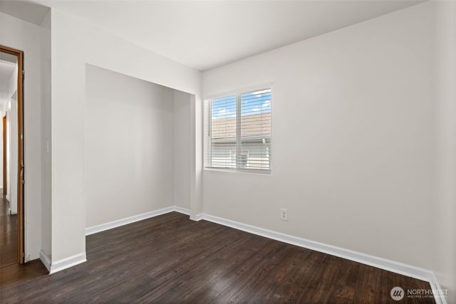 610 Bertha Avenue, Bremerton, WA 98312