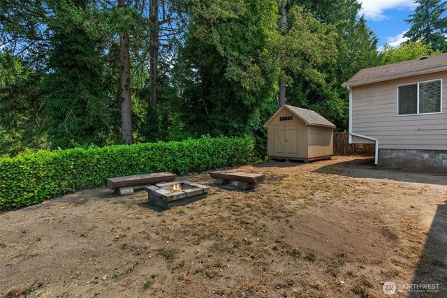 610 Bertha Avenue, Bremerton, WA 98312
