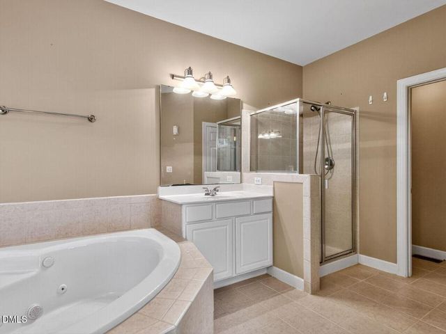 101 Fringe Tree Court, Cary, NC 27519