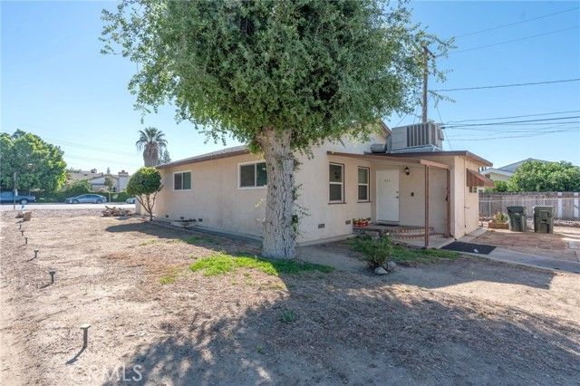 903 Las Lomas Road, Duarte, CA 91010