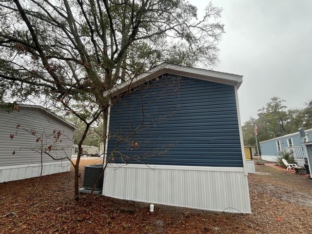 4610 Kingfisher St., North Myrtle Beach, SC 29582