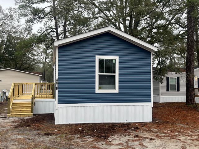 4610 Kingfisher St., North Myrtle Beach, SC 29582