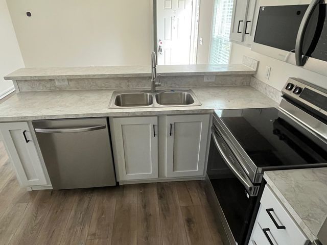 4610 Kingfisher St., North Myrtle Beach, SC 29582