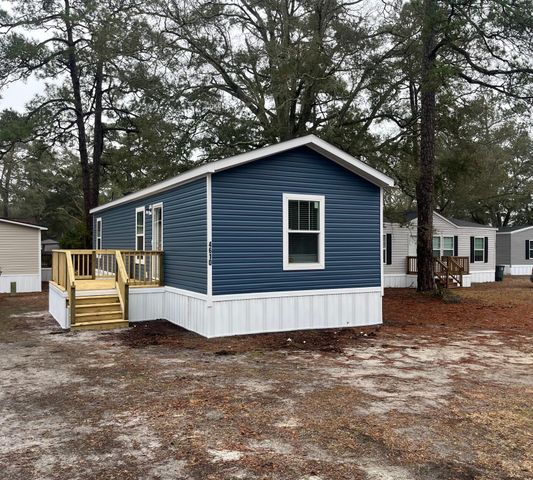 4610 Kingfisher St., North Myrtle Beach, SC 29582