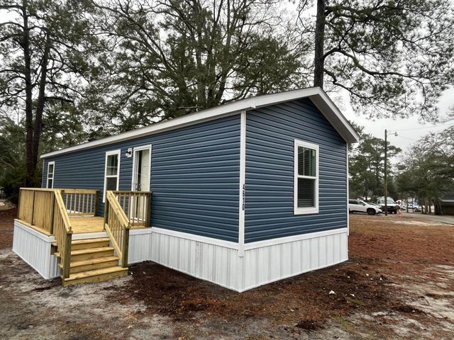 4610 Kingfisher St., North Myrtle Beach, SC 29582