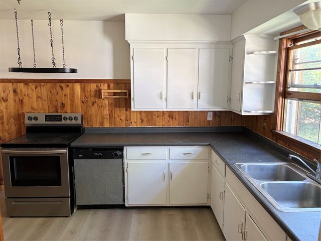 312 E 38TH Street, Erie, PA 16504