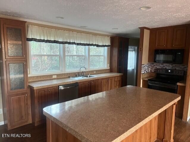 1605 Trig Long Rd, Dandridge, TN 37725