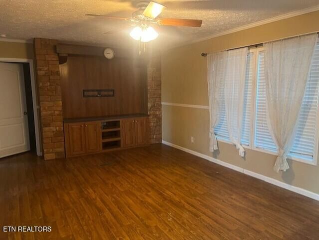 1605 Trig Long Rd, Dandridge, TN 37725