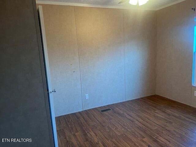 1605 Trig Long Rd, Dandridge, TN 37725