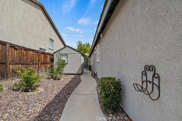 23717 Cheyenne Canyon, Menifee, CA 92587