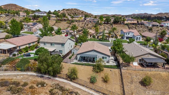 23717 Cheyenne Canyon, Menifee, CA 92587