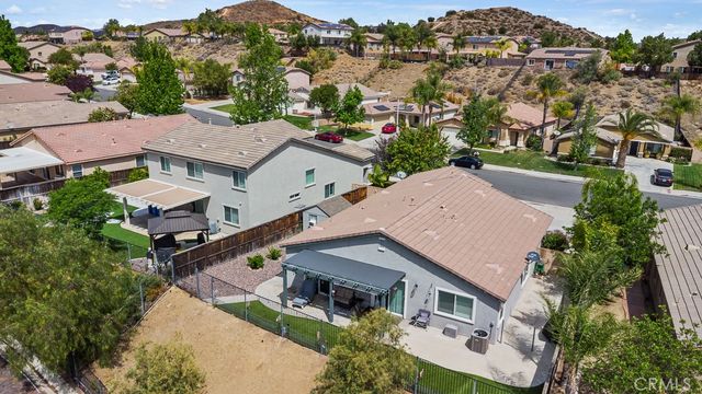 23717 Cheyenne Canyon, Menifee, CA 92587