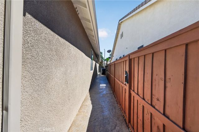 7704 Armour, Hemet, CA 92545
