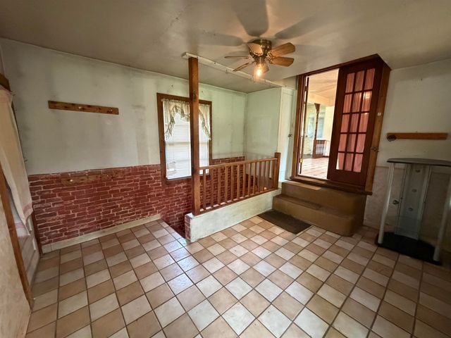 129 W 55th St. S., Wichita, KS 67217