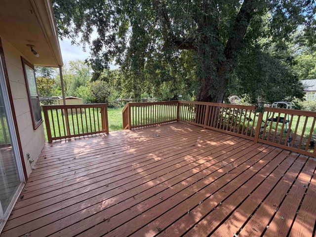129 W 55th St. S., Wichita, KS 67217